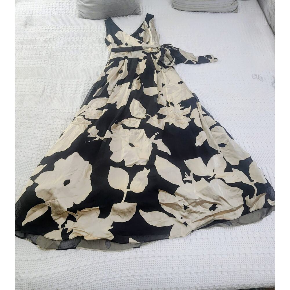 Donna Karan Floral Maxi Dress Black Beige Size 4. NWT - Picture 7 of 10